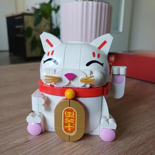 Lucky Cat 40813 | Other | Buy online at the Official LEGO® Shop ID