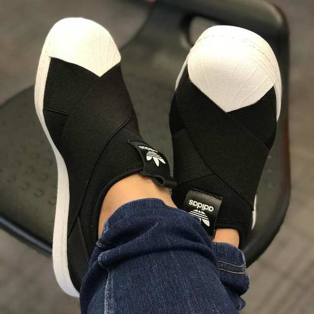 nike superstar slip on