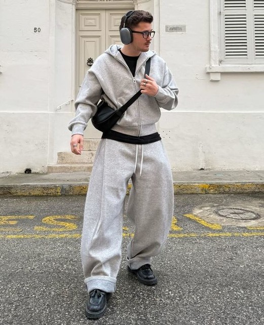 Bershka Zip-up hoodie in light grey