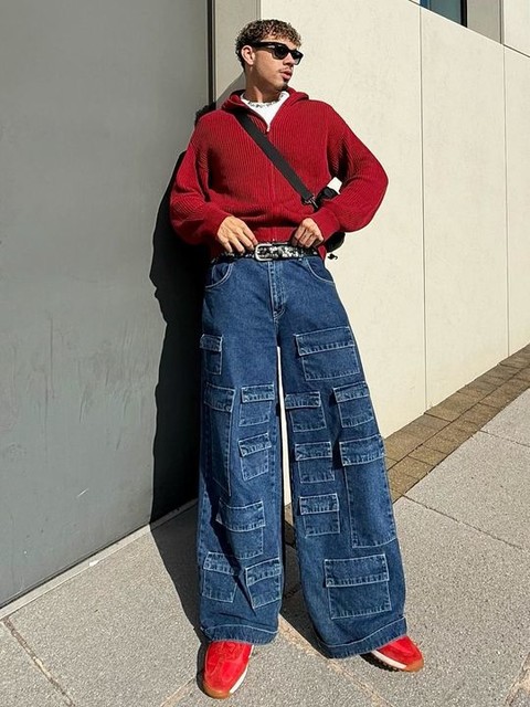 COLLUSION Knitted boxy hoodie in red