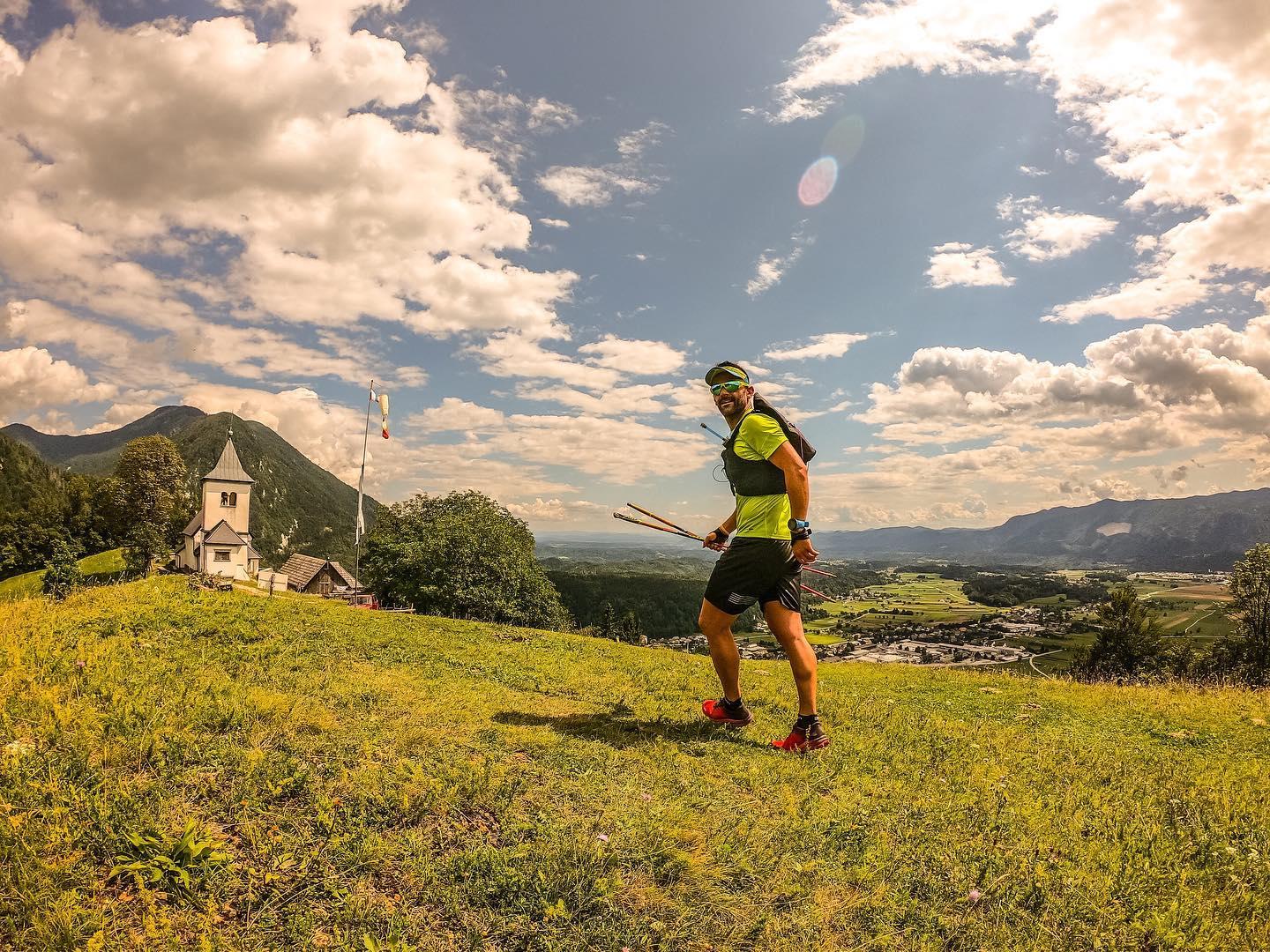 SALOMON : Running shoes and clothing, trail running, hiking SALOMON : Running shoes and clothing, trail running, hiking