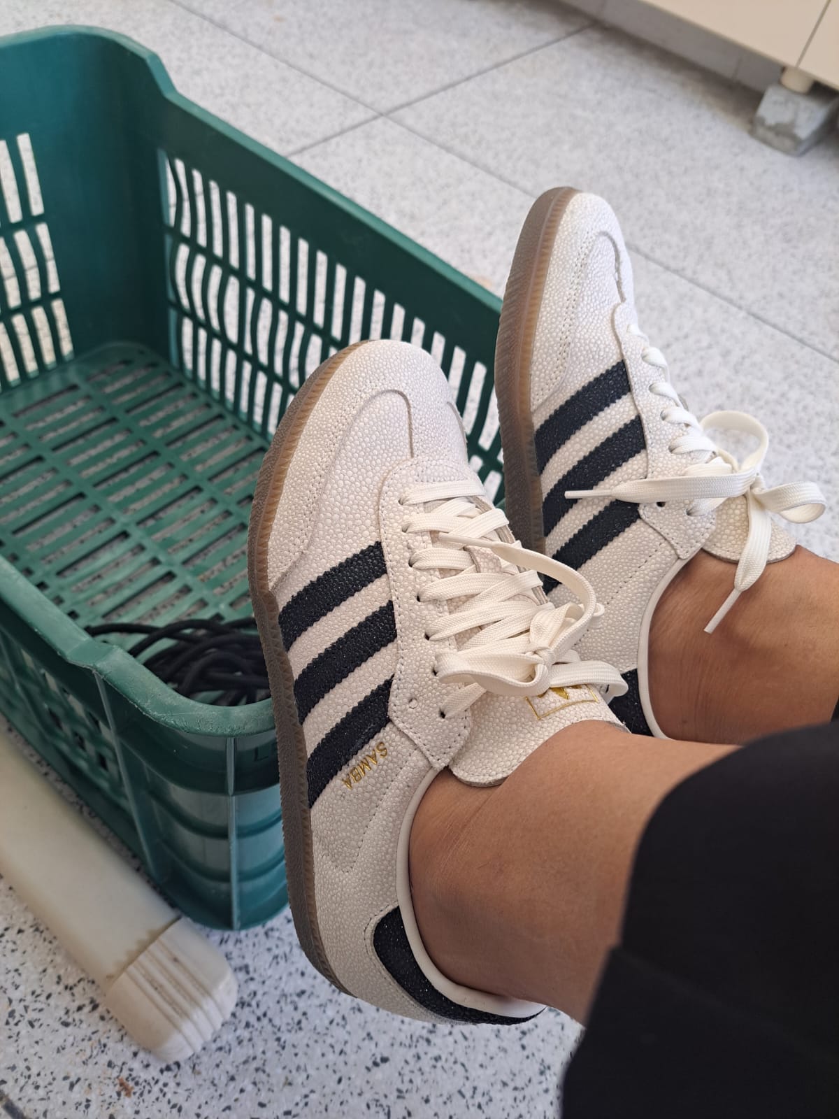 adidas SAMBA OG SNEAKERS - White | Free Shipping with adiClub