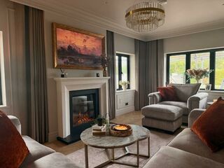 Slow but steady wins the race…😆 The snug is complete which means next year we can start on the living room makeover. Love how this room has turned out! debrett_fires stokersfurniture ruggable_uk colwyninteriors dfs