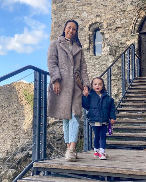 adidas ozweego lava grey